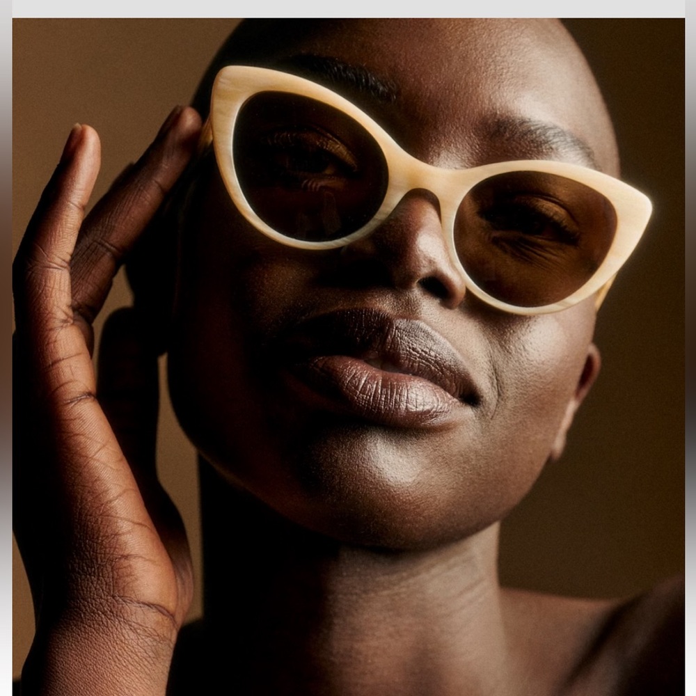 Sézane “Bianca” Cat Eye Cream Ecru Sunglasses with Yellow Striped Case